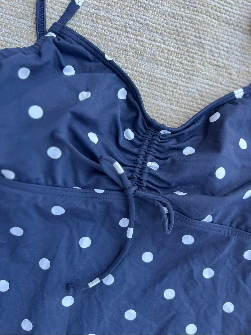 Lands' End Navy White Polka Dot Rushed Front Underwire Tankini size 12 - Picture 2 of 8